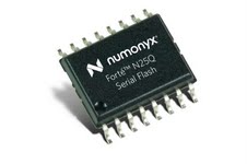 65nm 多路输入输出串行闪存