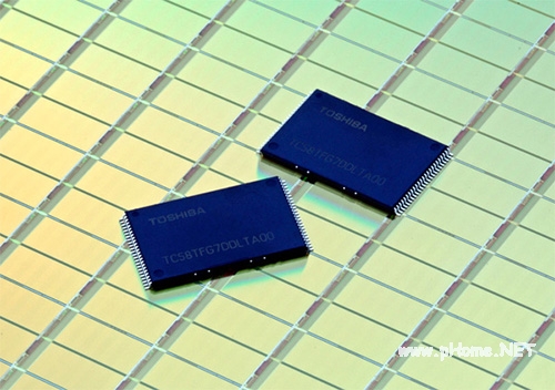 东芝开始生产15nm工艺的MLC NAND闪存芯片