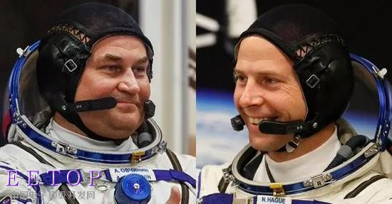俄罗斯航天员阿列克谢·奥夫奇宁与美国宇航员尼克·黑格