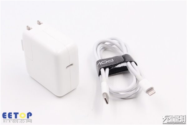 关于苹果iPhone XS Max快充,你想知道的都在这里