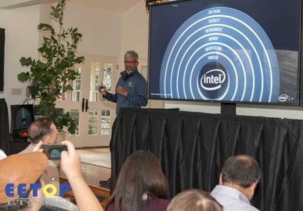 【图片】英特尔公司处理器核心与视觉计算高级副总裁Raja Koduri.jpg