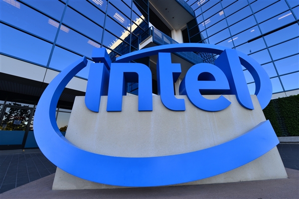 Intel CPU再现高危漏洞 官方证实可泄露私密数据