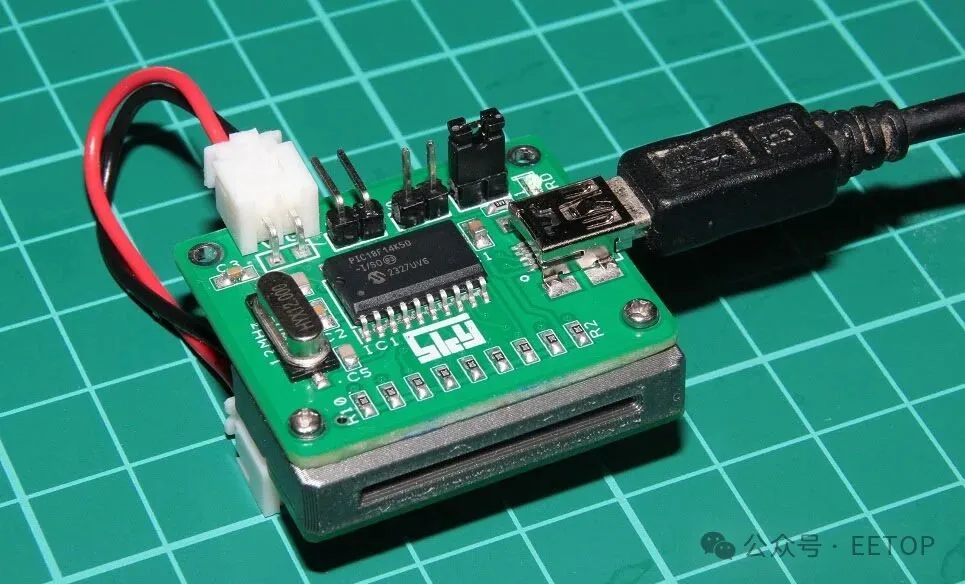 A new perforated tape reader design has been demonstrated
